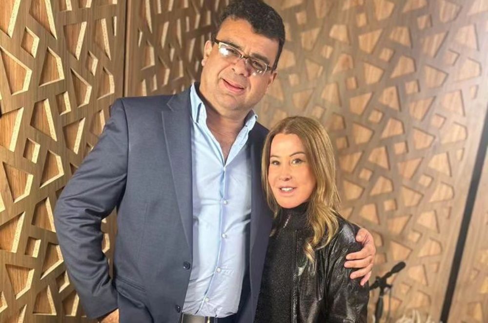 Renato Pereira, contrata a socialite Zilu Camargo, para ' Coisas de Zilu' na TVC EUA