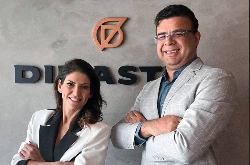 O poder de estar perto de quem faz acontecer: um dia na Dinastia